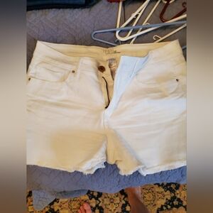 Time and Tru Mid Rise White Jean Shorts Size 12
